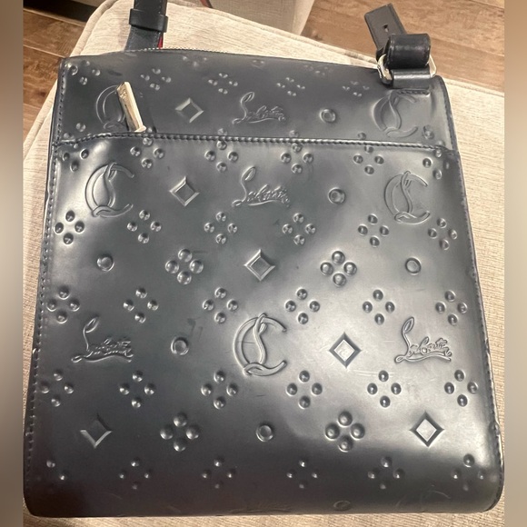 CHRISTIAN LOUBOUTIN 
Calfskin Bench Medium Reporter Navy - Picture 3 of 14